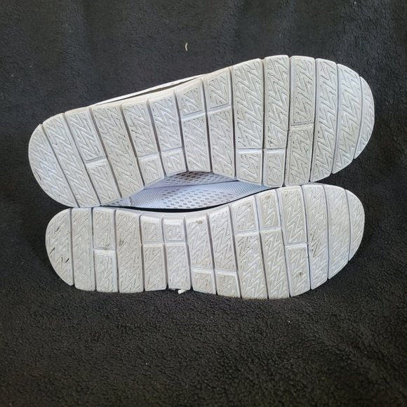 White Rebox Live Life Active size 10 - Picture 3 of 5